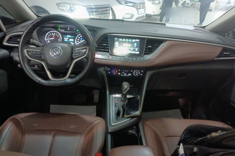 Used Buick GL6 2019 18T 6-Seater Connected Luxury Version China V Standard Center Console