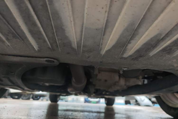 Used Buick GL6 2019 18T 6-Seater Connected Luxury Version China VI Standard Chassis Front