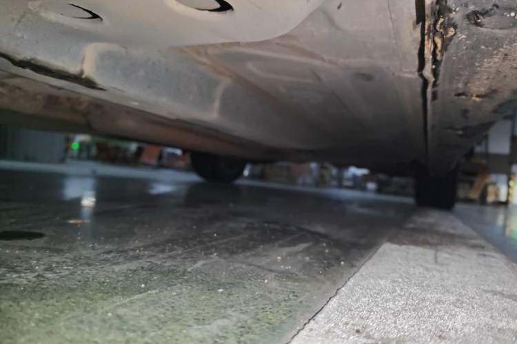 Used Buick GL6 2019 18T 6-Seater Connected Luxury Version China VI Standard Chassis Front Left