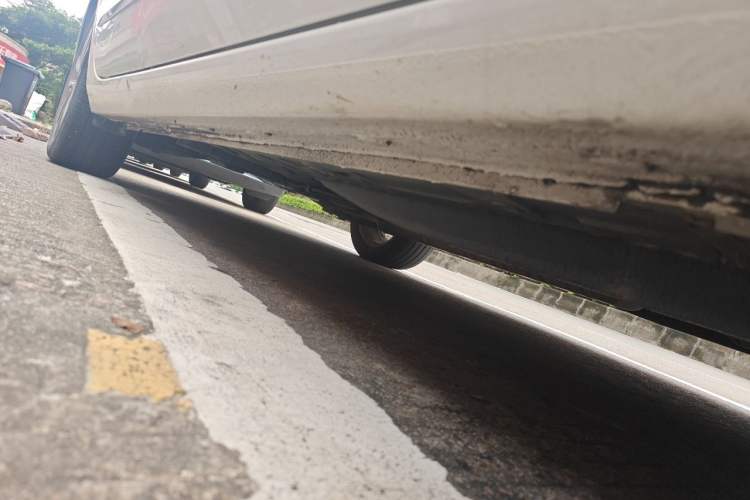 Used Buick GL6 2019 18T 6-Seater Connected Luxury Version China VI Standard Chassis Front Right