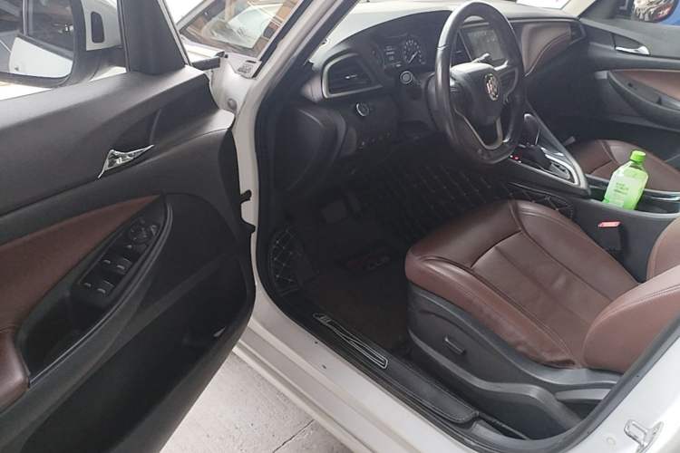 Used Buick GL6 2019 18T 6-Seater Connected Luxury Version China V Standard Driver Seat