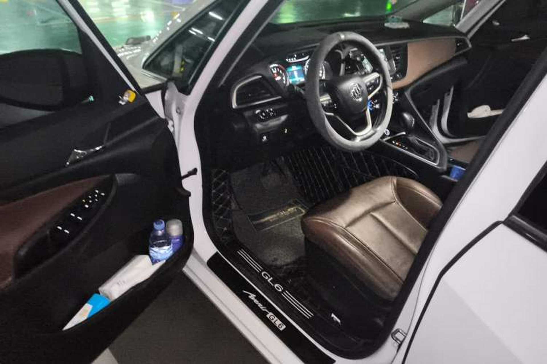 Used Buick GL6 2019 18T 6-Seater Connected Luxury Version China VI Standard Driver Seat