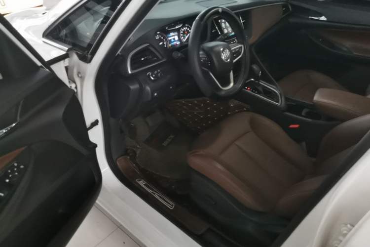 Used Buick GL6 2019 18T 6-Seater Connected Luxury Version China VI Standard Driver Seat