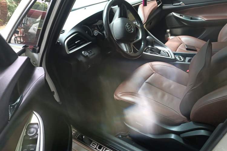Used Buick GL6 2019 18T 6-Seater Connected Luxury Version China V Standard Driver Seat