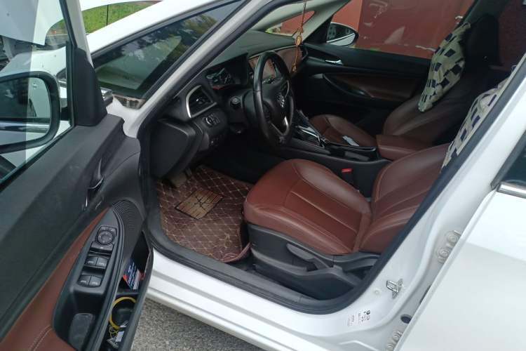 Used Buick GL6 2019 18T 6-Seater Connected Luxury Version China V Standard Driver Seat