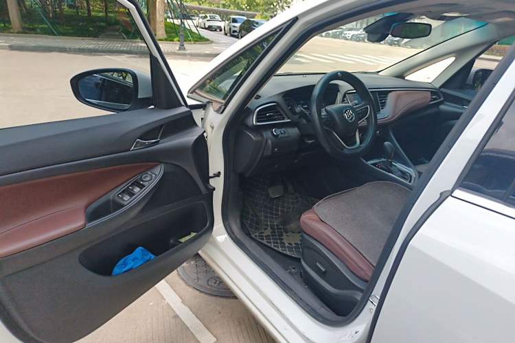 Used Buick GL6 2019 18T 6-Seater Elite Version China VI Standard Driver Seat