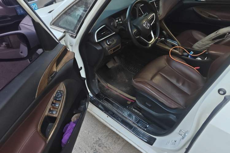 Used Buick GL6 2019 18T 5-Seater Connected Luxury Version China V Standard Driver Seat