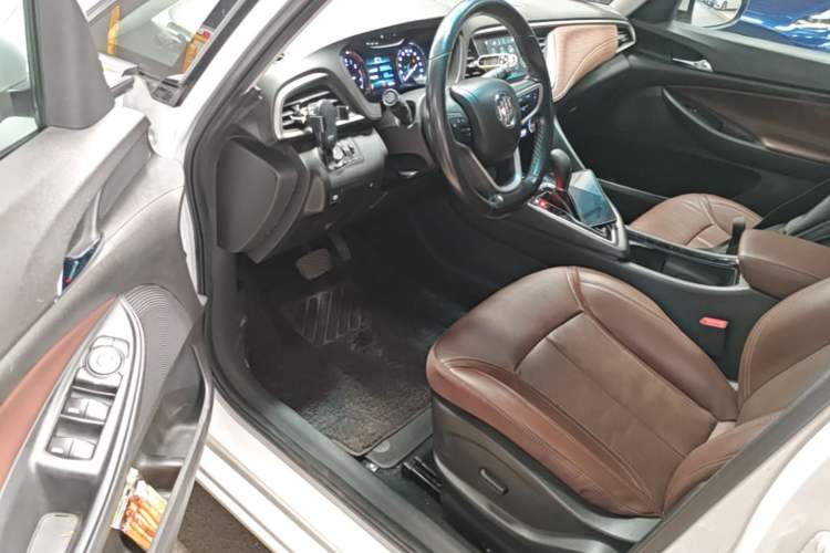 Used Buick GL6 2019 18T 6-Seater Connected Luxury Version China V Standard Driver Seat