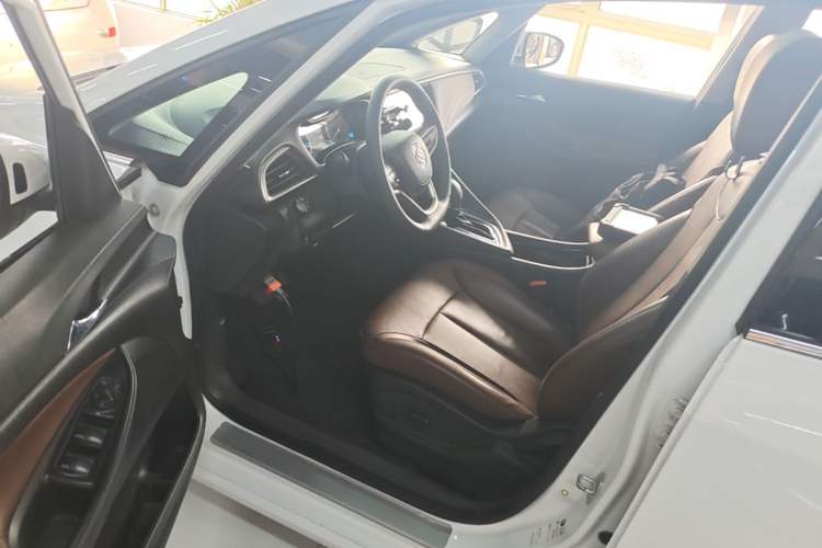 Used Buick GL6 2019 18T 6-Seater Connected Luxury Version China VI Standard Driver Seat