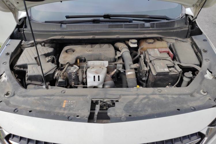 Used Buick GL6 2019 18T 6-Seater Connected Luxury Version China V Standard Engine Bay