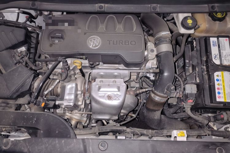 Used Buick GL6 2019 18T 6-Seater Connected Luxury Version China V Standard Engine Bay