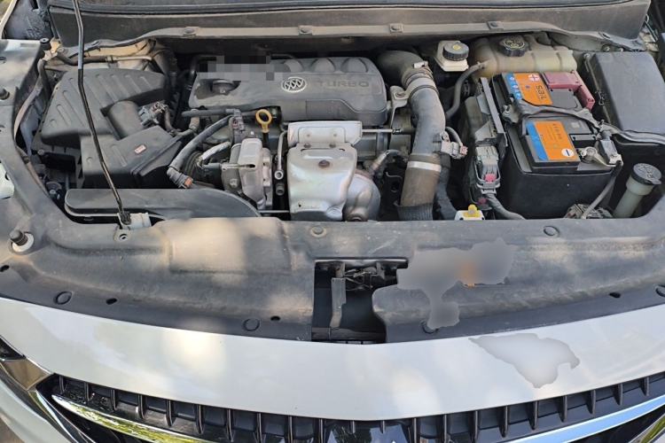 Used Buick GL6 2019 18T 6-Seater Connected Luxury Version China VI Standard Engine Bay