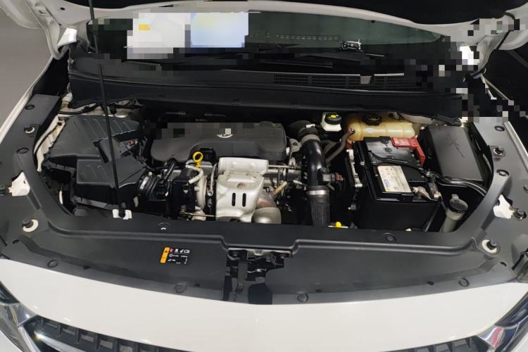 Used Buick GL6 2019 18T 5-Seater Elite Version China V Standard Engine Bay
