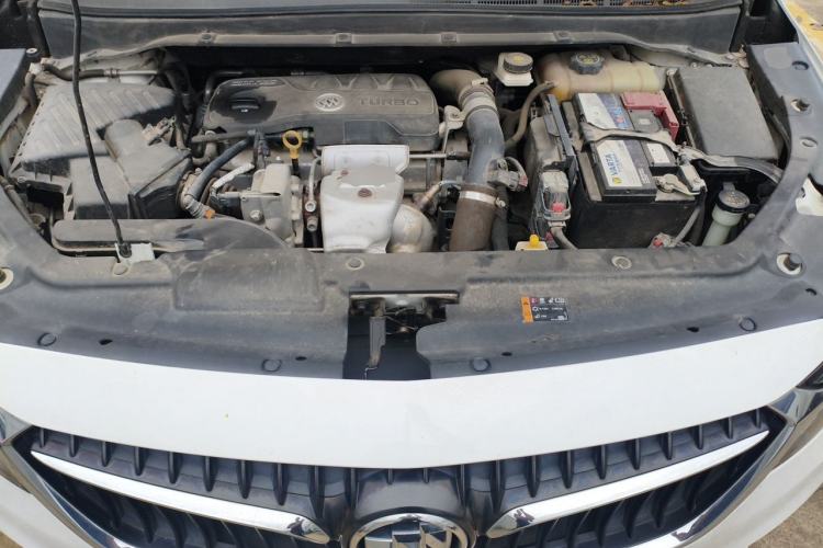 Used Buick GL6 2019 18T 6-Seater Elite Version China VI Standard Engine Bay