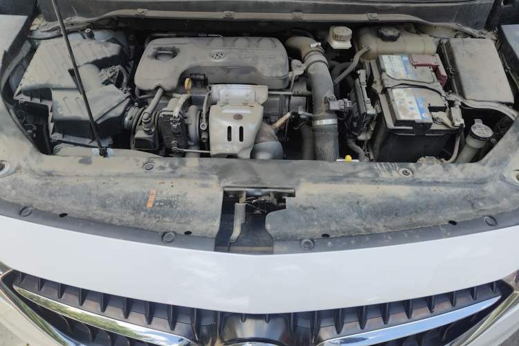 Used Buick GL6 2019 18T 6-Seater Connected Luxury Version China V Standard Engine Bay
