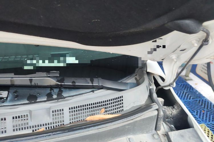 Used Buick GL6 2019 18T 6-Seater Connected Luxury Version China VI Standard Engine Bay Left