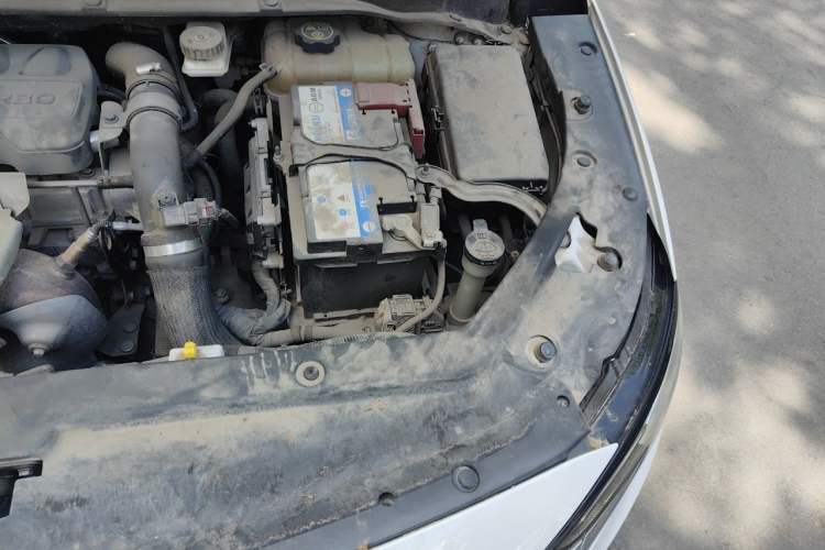 Used Buick GL6 2019 18T 6-Seater Connected Luxury Version China V Standard Engine Bay Left