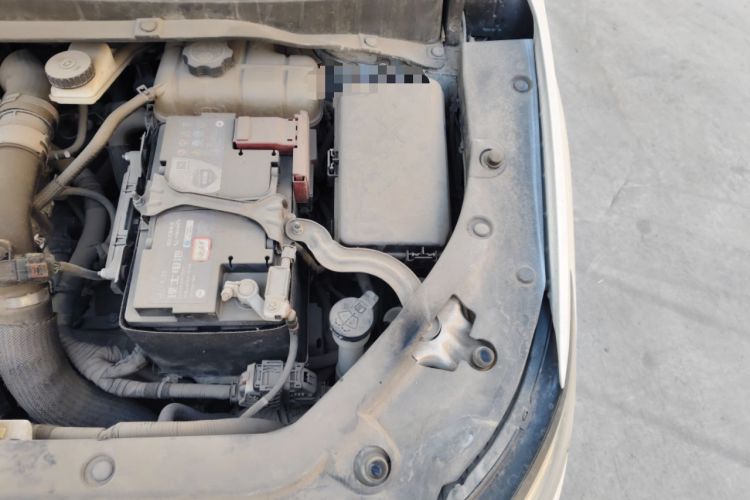 Used Buick GL6 2019 18T 6-Seater Connected Luxury Version China VI Standard Engine Bay Left