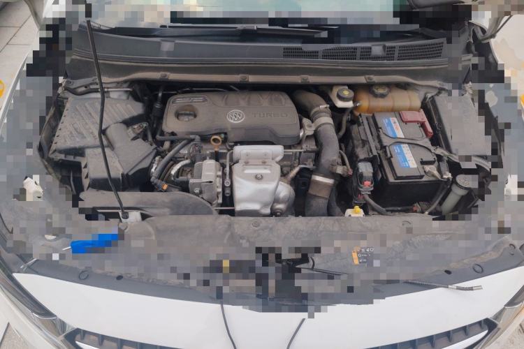 Used Buick GL6 2019 18T 6-Seater Connected Luxury Version China VI Standard Engine Bay