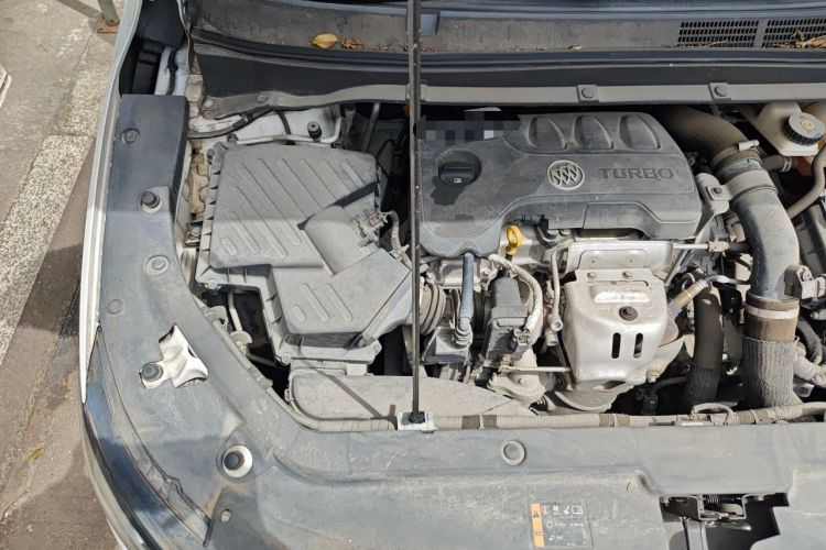 Used Buick GL6 2019 18T 5-Seater Connected Luxury Version China V Standard Engine Bay Right