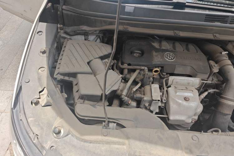Used Buick GL6 2019 18T 6-Seater Connected Luxury Version China V Standard Engine Bay Right