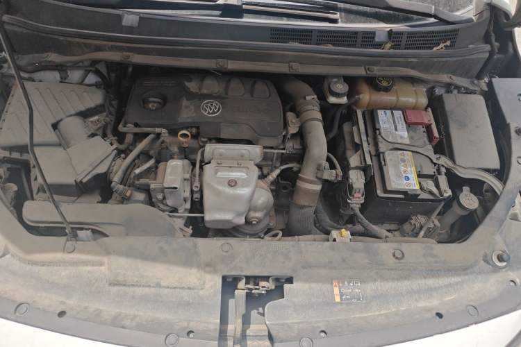 Used Buick GL6 2019 18T 6-Seater Connected Luxury Version China V Standard Engine Bay