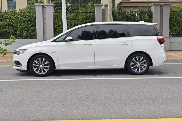 Used Buick GL6 2019 18T 6-Seater Connected Luxury Version China VI Standard Exterior 3