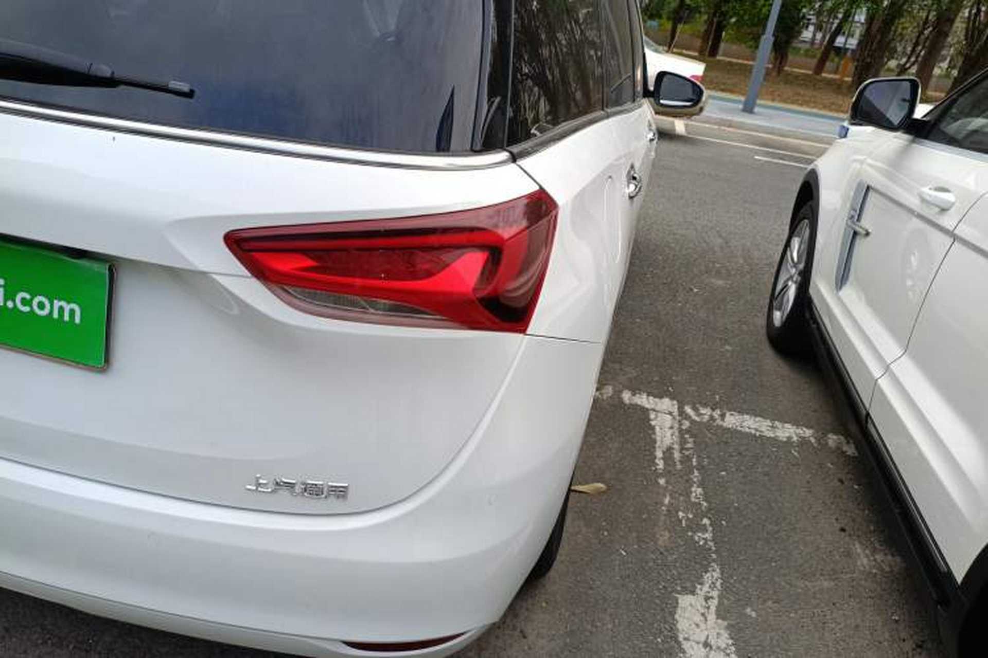 Used Buick GL6 2019 18T 6-Seater Elite Version China VI Standard Exterior 3