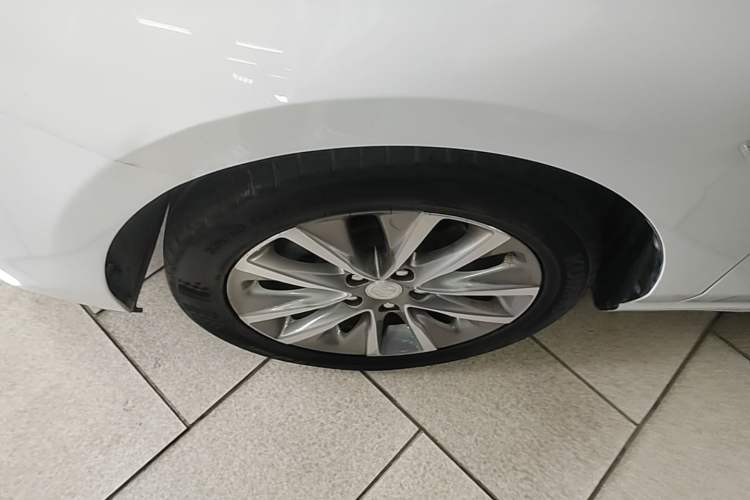 Used Buick GL6 2019 18T 5-Seater Connected Luxury Version China V Standard Exterior 4