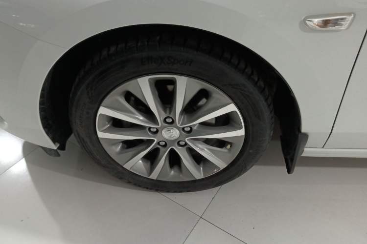 Used Buick GL6 2019 18T 6-Seater Connected Luxury Version China V Standard Exterior 4