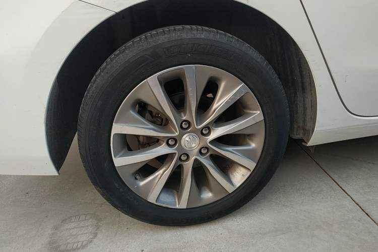 Used Buick GL6 2019 18T 6-Seater Connected Luxury Version China V Standard Exterior 8