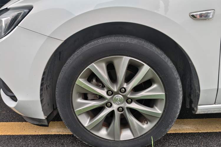 Used Buick GL6 2019 18T 6-Seater Connected Luxury Version China VI Standard Exterior 8