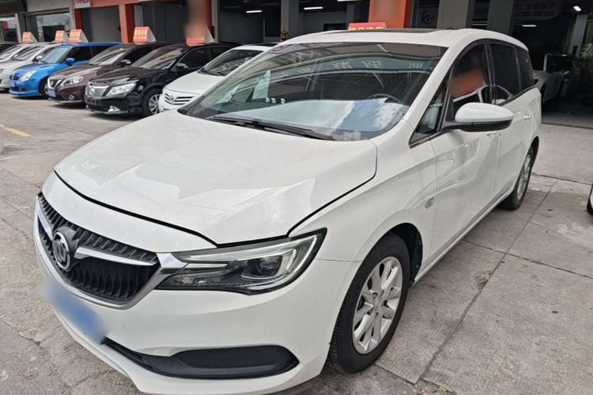 Used Buick GL6 2019 18T 5-Seater Elite Version China V Standard Front Left 45 Deg