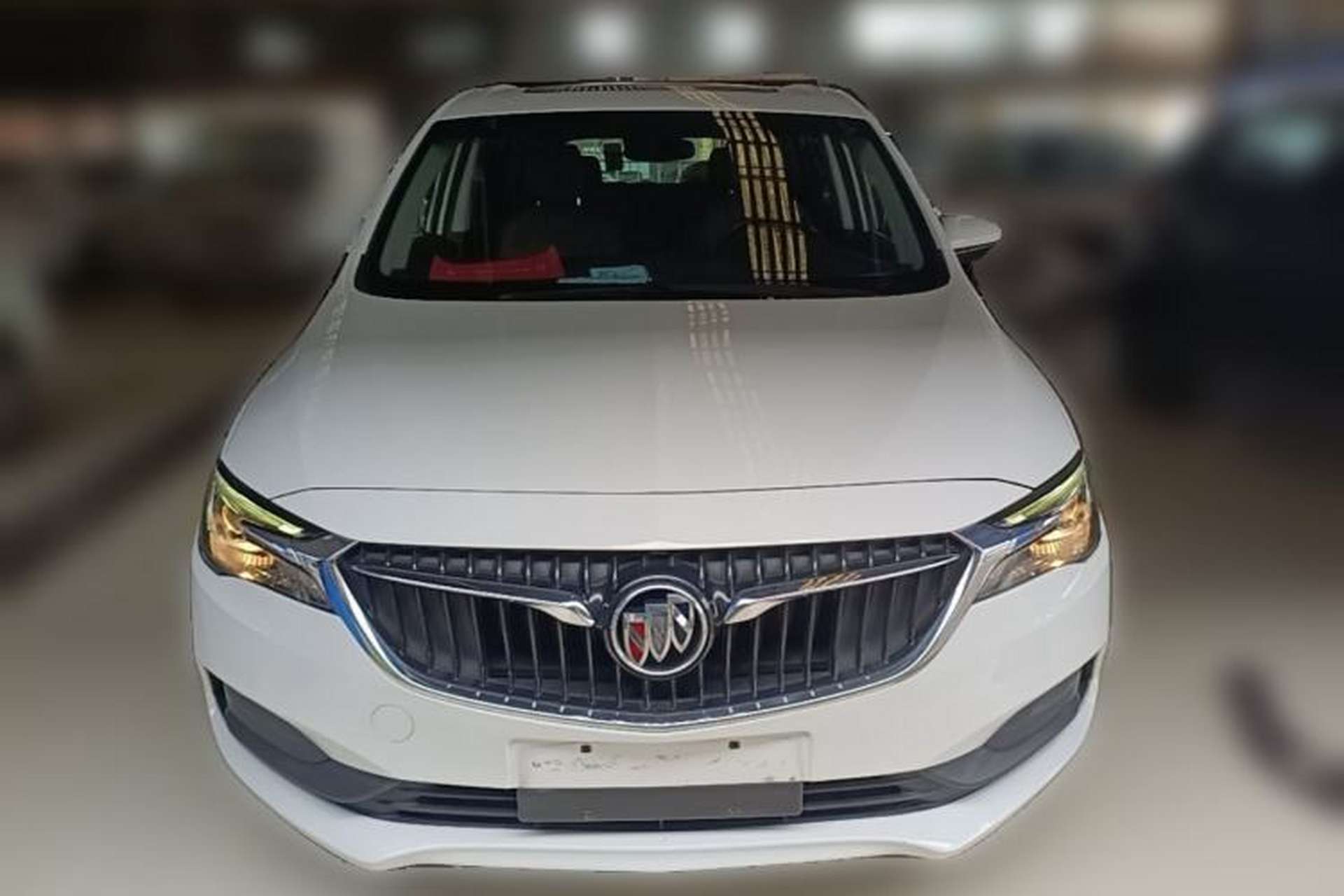 Used Buick GL6 2019 18T 6-Seater Connected Luxury Version China VI Standard Front