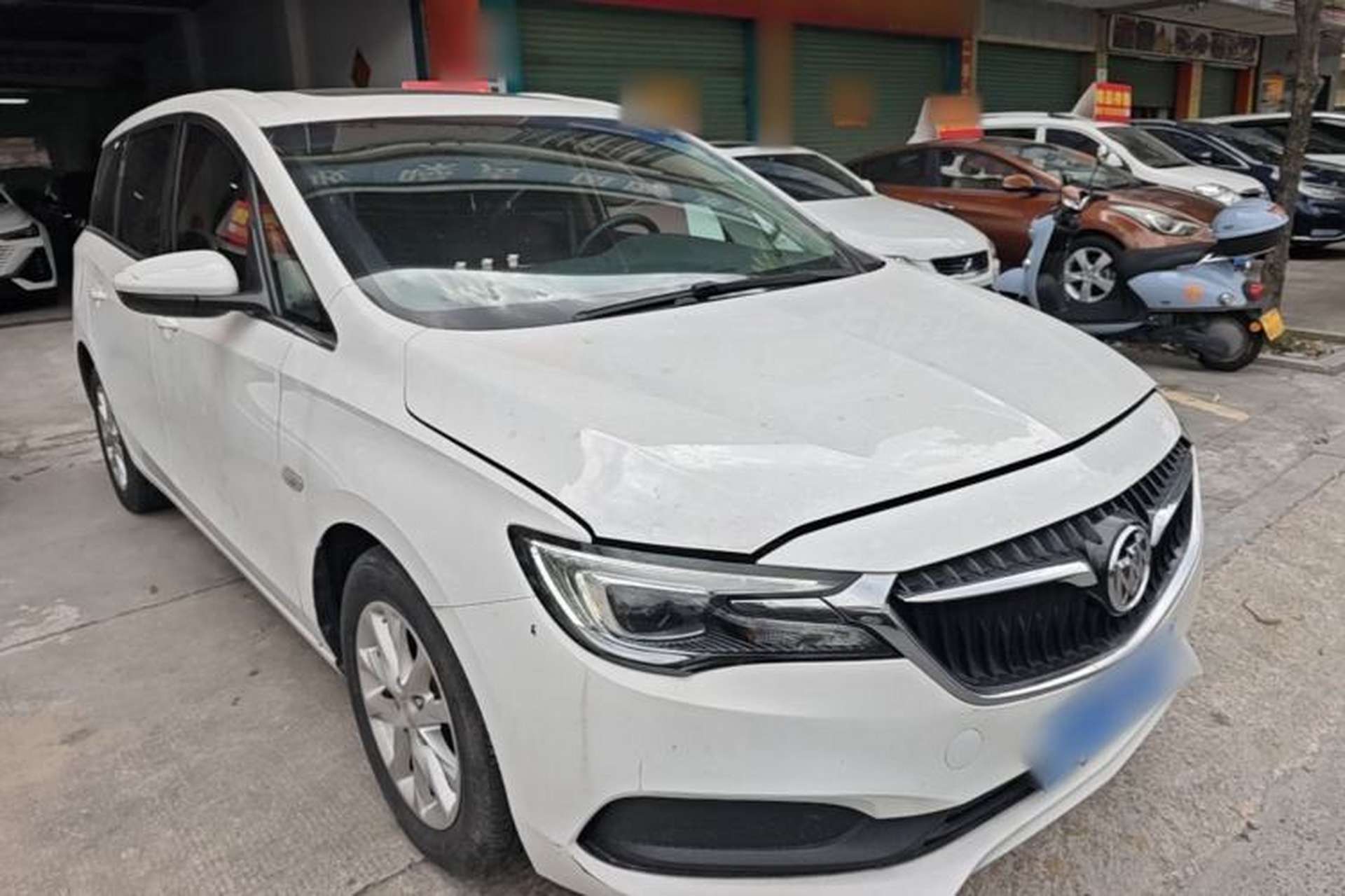 Used Buick GL6 2019 18T 5-Seater Elite Version China V Standard Front Right 45 Deg