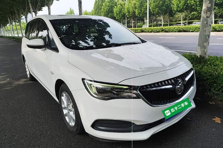 Used Buick GL6 2019 18T 6-Seater Elite Version China V Standard Front Right 45 Deg