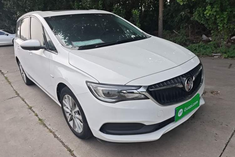 Used Buick GL6 2019 18T 6-Seater Connected Luxury Version China VI Standard Front Right 45 Deg