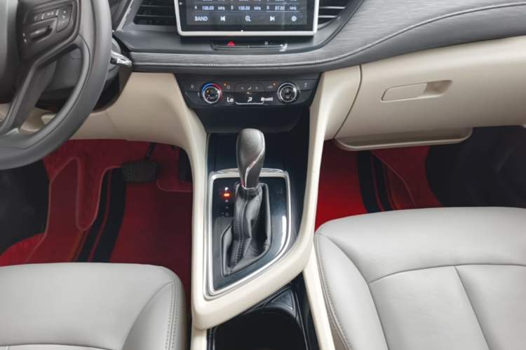 Used Buick GL6 2019 18T 6-Seater Elite Version China V Standard Gear Lever