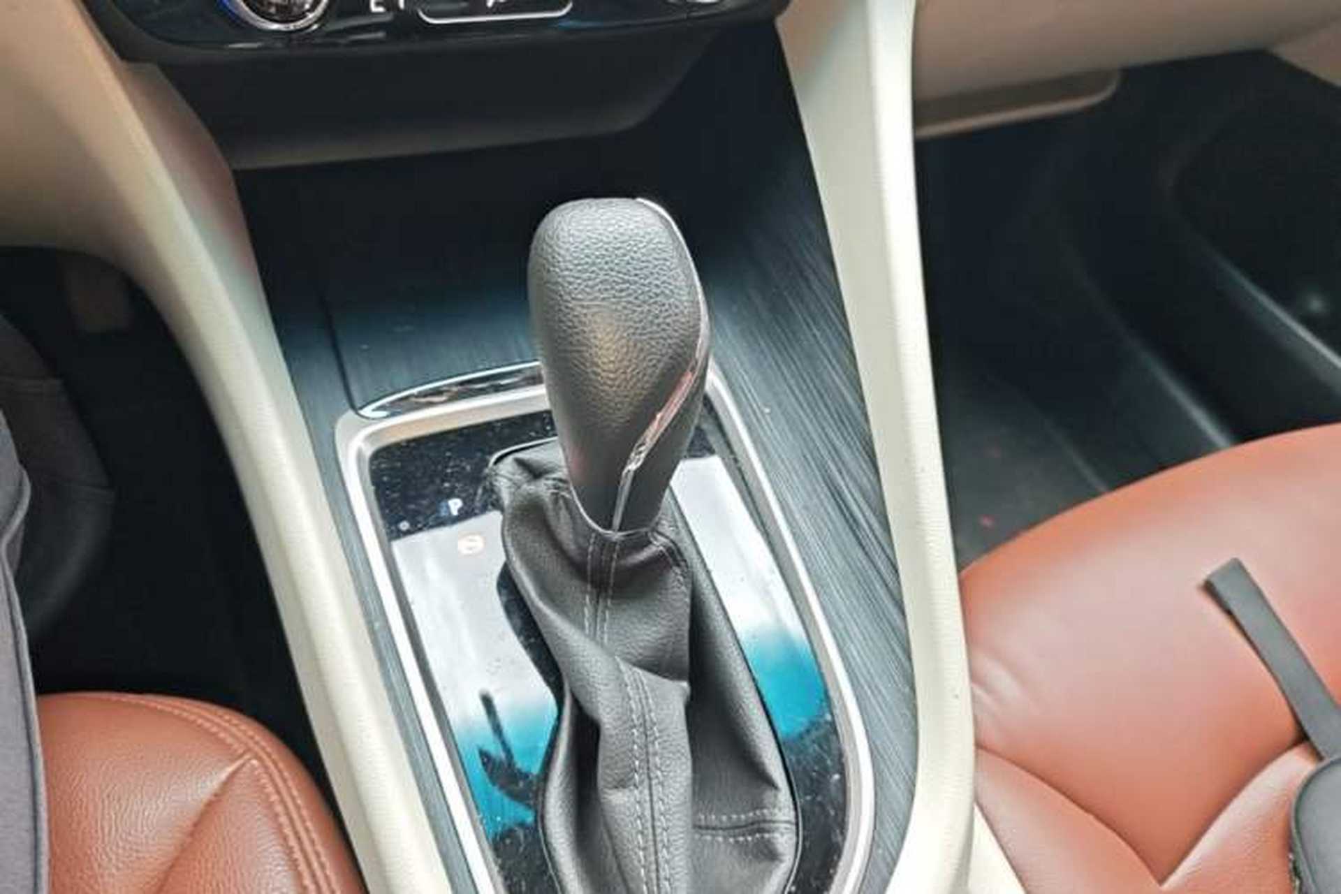 Used Buick GL6 2019 18T 5-Seater Elite Version China V Standard Gear Lever