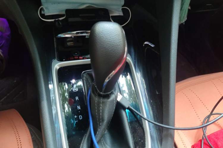Used Buick GL6 2019 18T 6-Seater Connected Luxury Version China V Standard Gear Lever