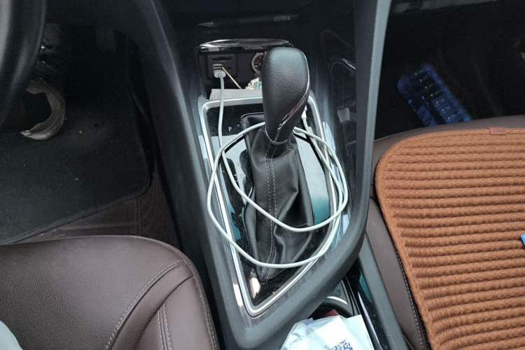 Used Buick GL6 2019 18T 6-Seater Connected Luxury Version China V Standard Gear Lever
