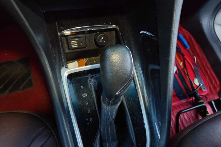 Used Buick GL6 2019 18T 6-Seater Connected Luxury Version China VI Standard Gear Lever