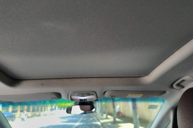 Used Buick GL6 2019 18T 6-Seater Connected Luxury Version China VI Standard Headliner