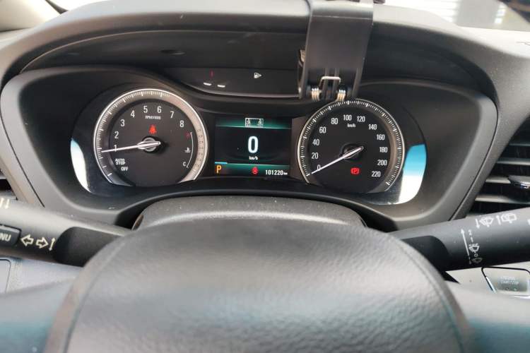 Used Buick GL6 2019 18T 6-Seater Connected Luxury Version China V Standard Instrument Cluster