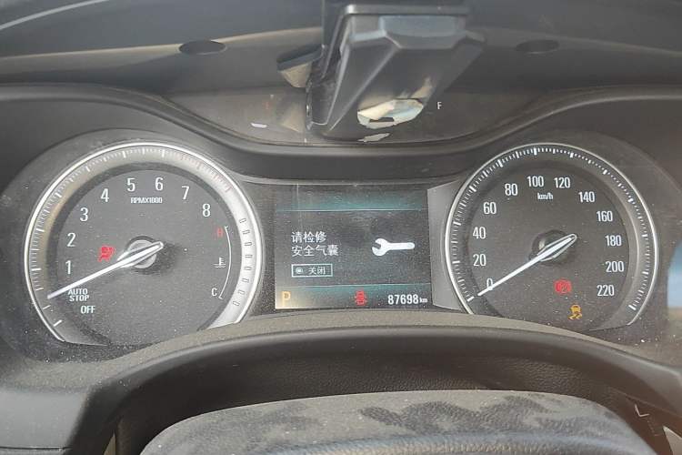 Used Buick GL6 2019 18T 6-Seater Elite Version China VI Standard Instrument Cluster