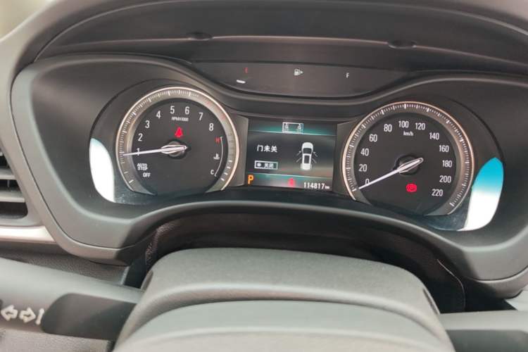 Used Buick GL6 2019 18T 6-Seater Connected Luxury Version China VI Standard Instrument Cluster
