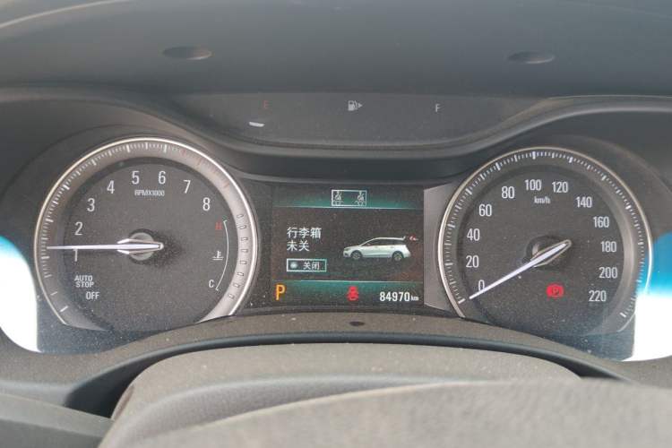 Used Buick GL6 2019 18T 6-Seater Elite Version China VI Standard Instrument Cluster