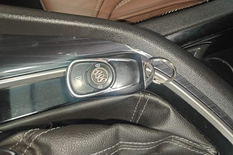Used Buick GL6 2019 18T 6-Seater Connected Luxury Version China V Standard Interior 1
