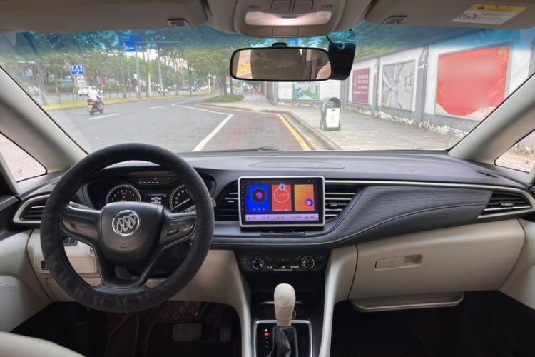 Used Buick GL6 2019 18T 6-Seater Elite Version China VI Standard Interior 1