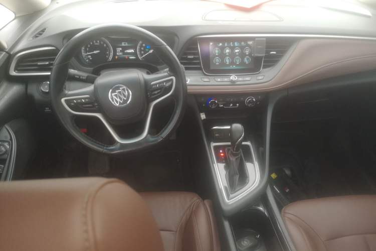 Used Buick GL6 2019 18T 6-Seater Connected Luxury Version China VI Standard Interior 2